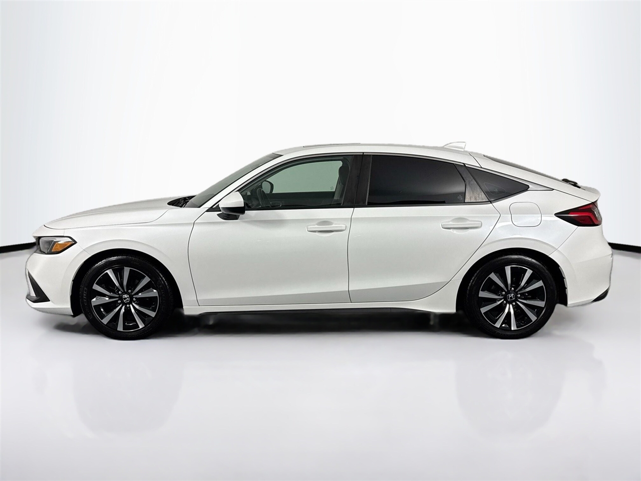 Honda Civic Hatchback EX-L CVT 2022