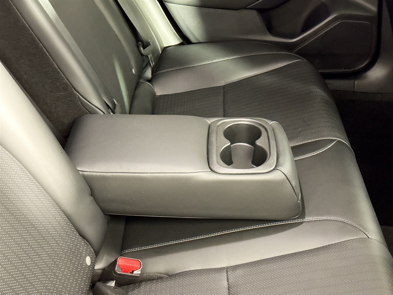 Honda Civic Hatchback EX-L CVT 2022