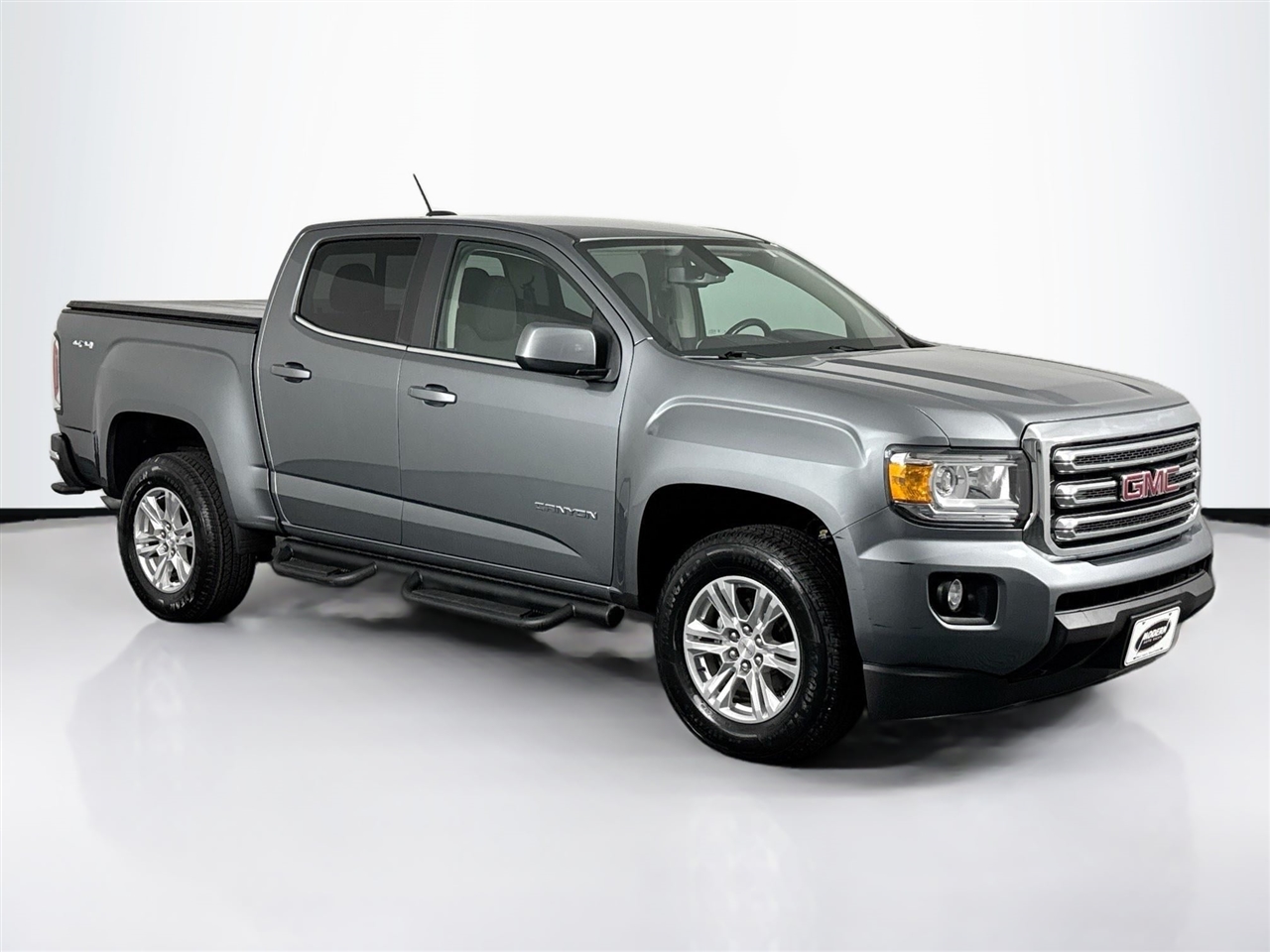 GMC Canyon 4WD Crew Cab 128" SLE 2020