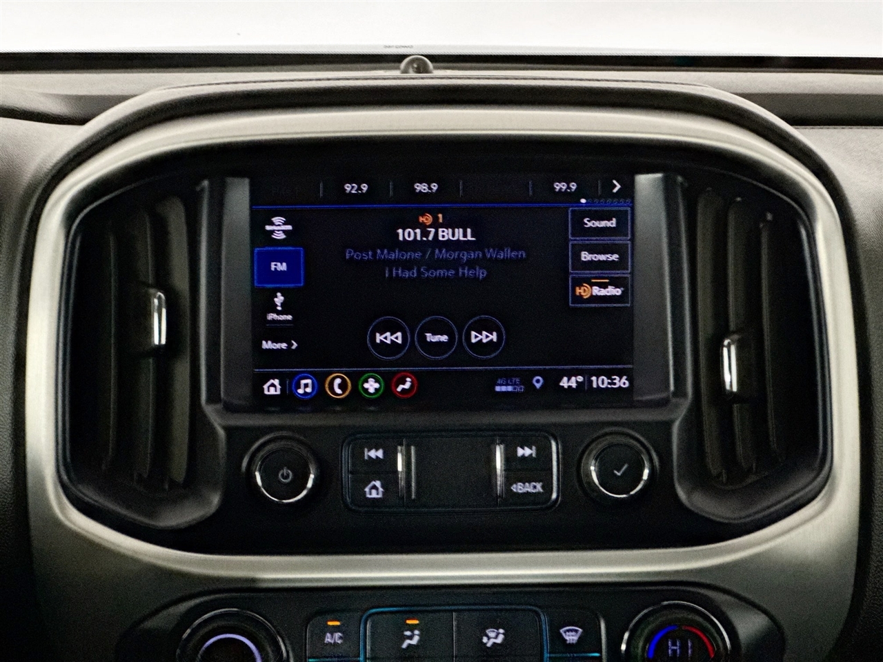 GMC Canyon 4WD Crew Cab 128" SLE 2020