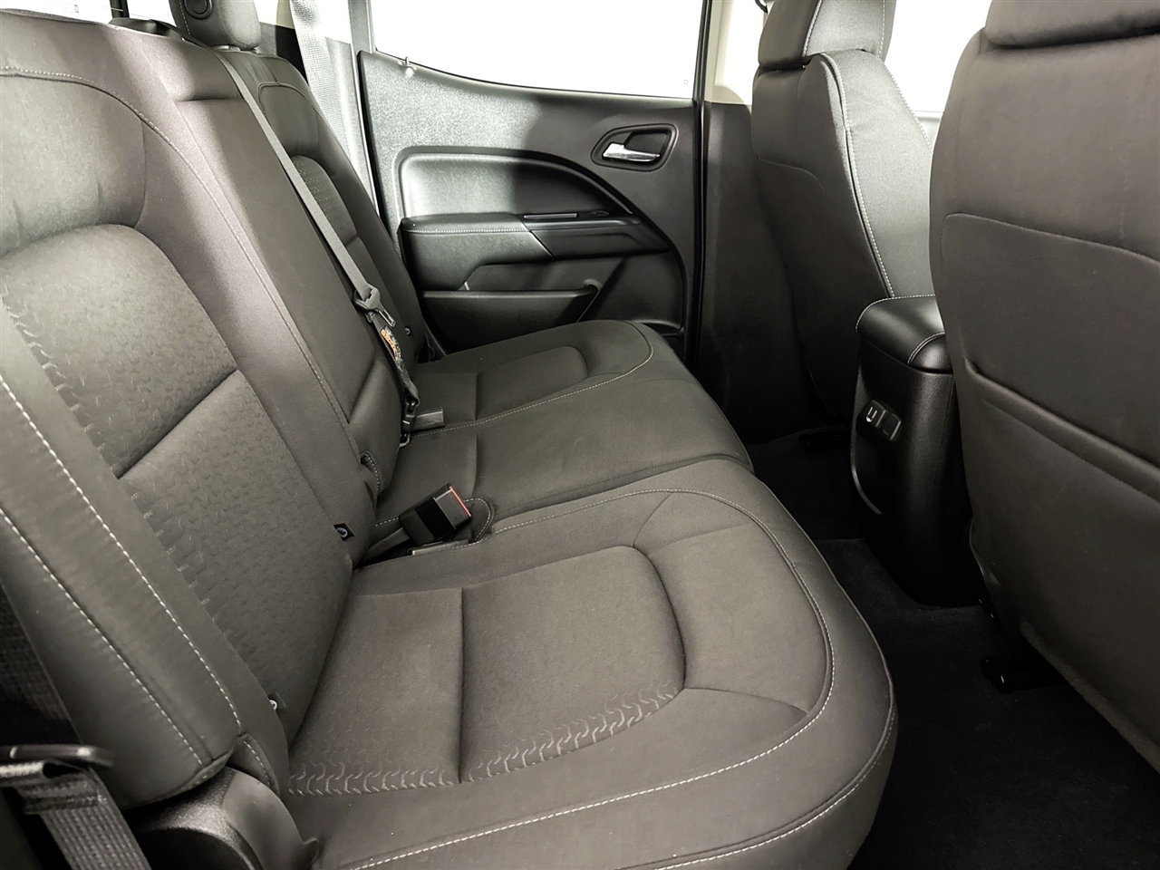 GMC Canyon 4WD Crew Cab 128" SLE 2020