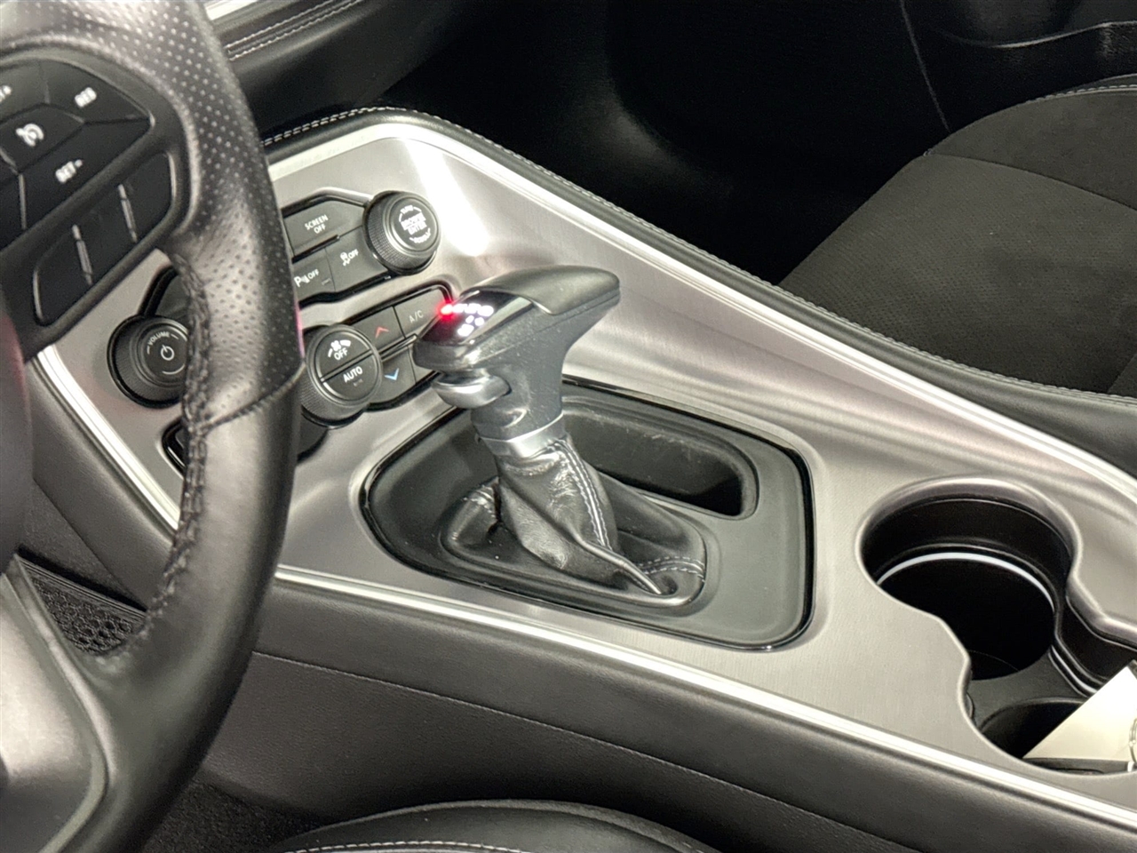 Dodge Challenger R/T Scat Pack RWD 2022