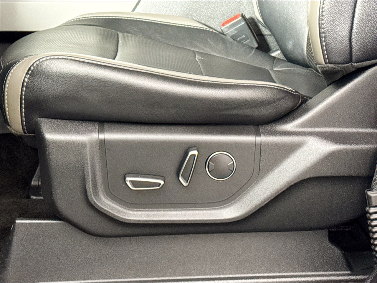 Ford F-150 Raptor 4WD SuperCrew 5.5' Box 2018