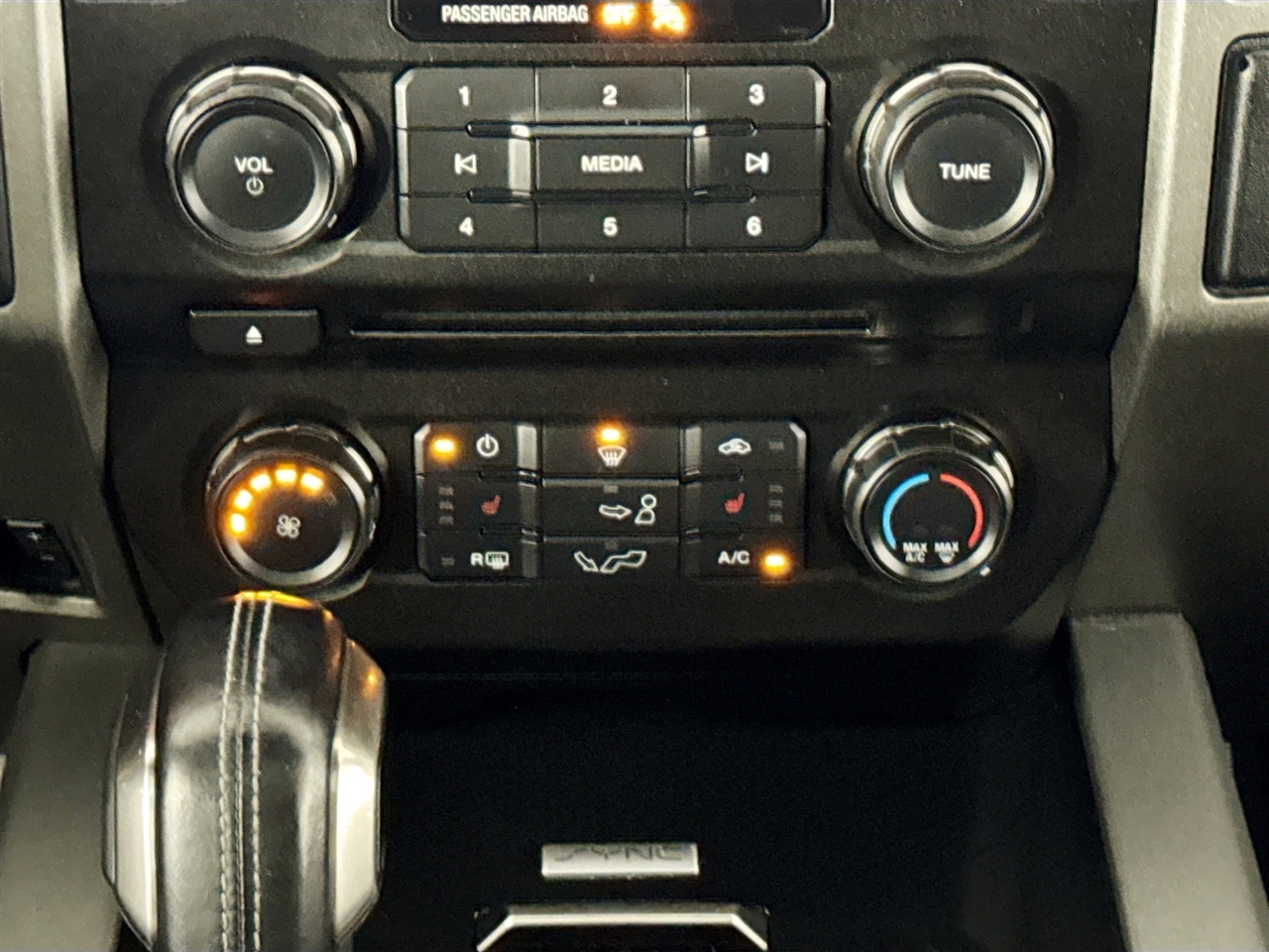 Ford F-150 Raptor 4WD SuperCrew 5.5' Box 2018