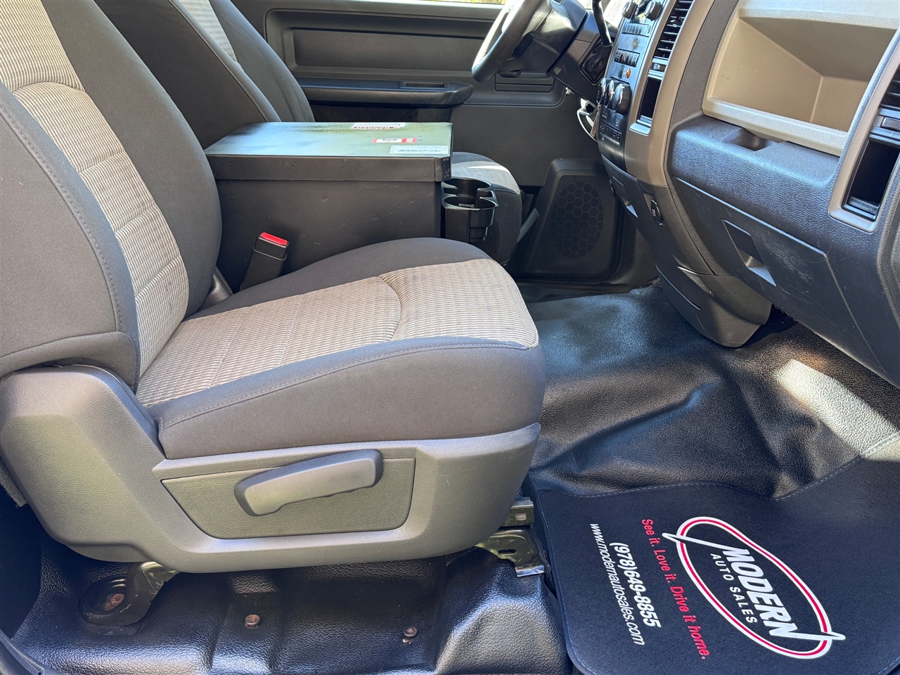 RAM 4500 2WD Reg Cab 168" WB 84" CA ST 2012
