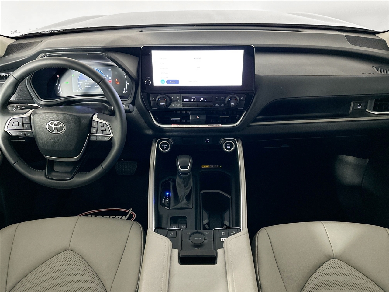 Toyota Grand Highlander Hybrid LE AWD (Natl) 2025