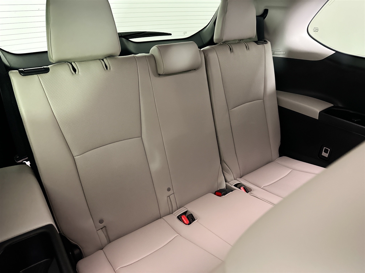 Toyota Grand Highlander Hybrid LE AWD (Natl) 2025