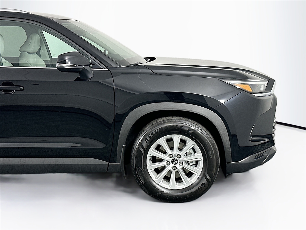 Toyota Grand Highlander Hybrid LE AWD (Natl) 2025