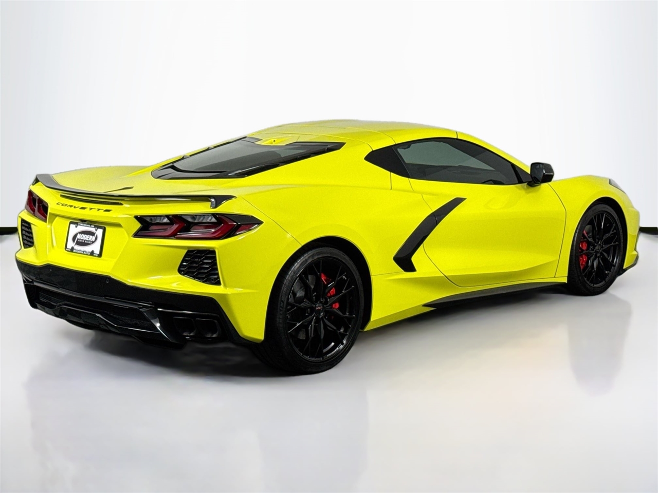 Chevrolet Corvette 2dr Stingray Cpe w/2LT 2023