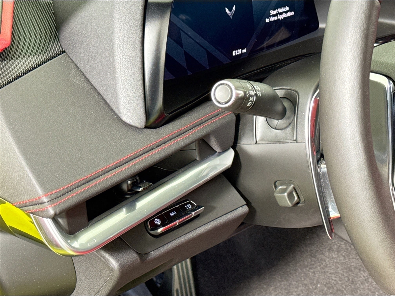 Chevrolet Corvette 2dr Stingray Cpe w/2LT 2023