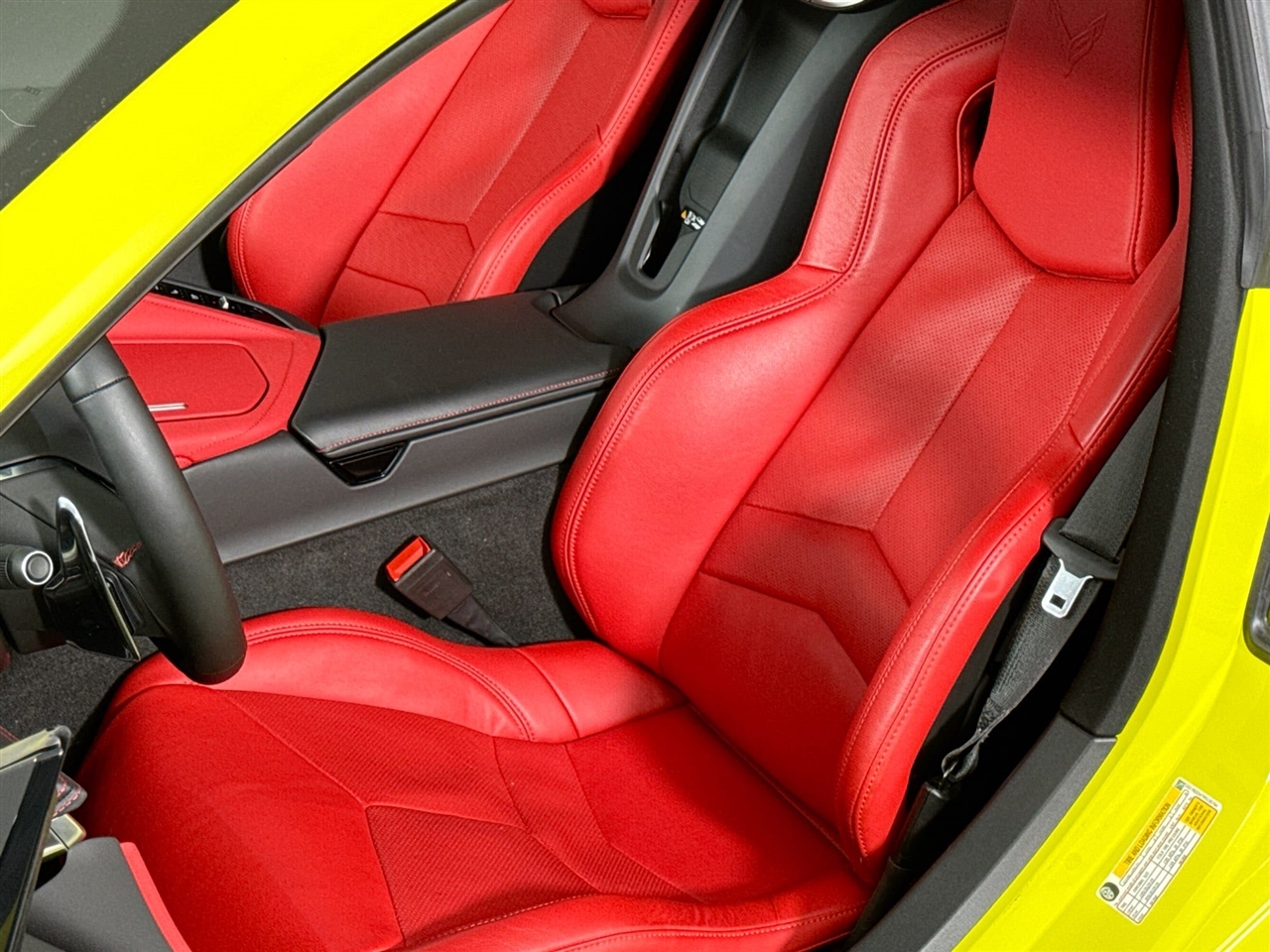 Chevrolet Corvette 2dr Stingray Cpe w/2LT 2023