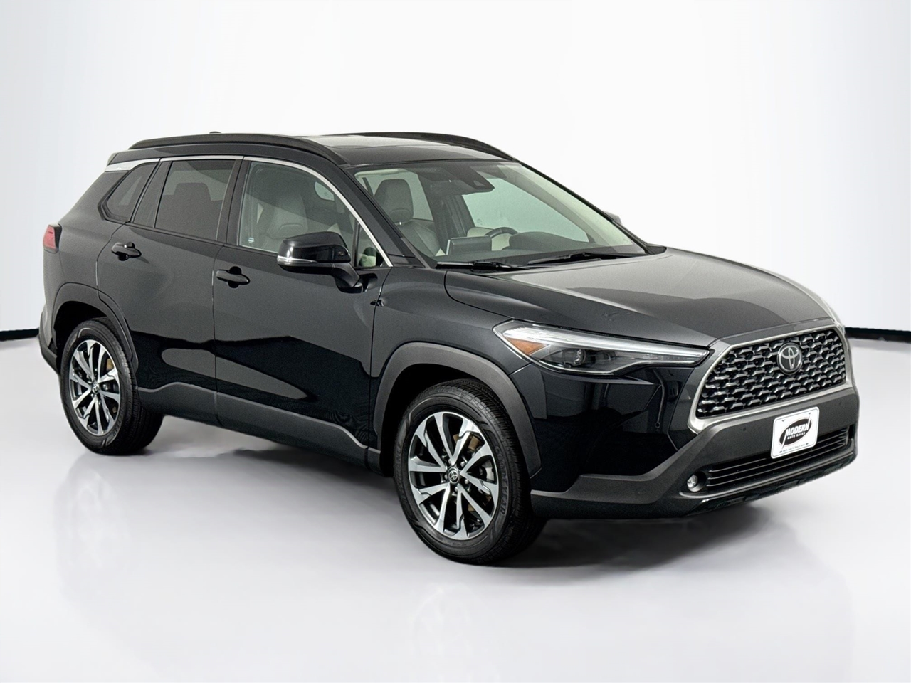 Toyota Corolla Cross XLE 4WD (Natl) 2022