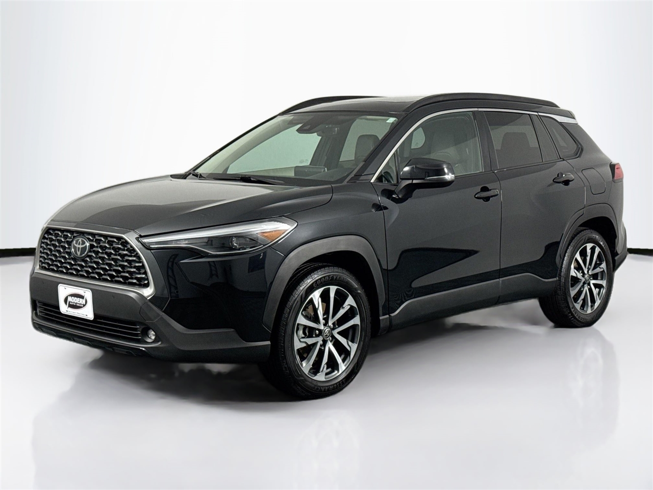 Toyota Corolla Cross XLE 4WD (Natl) 2022