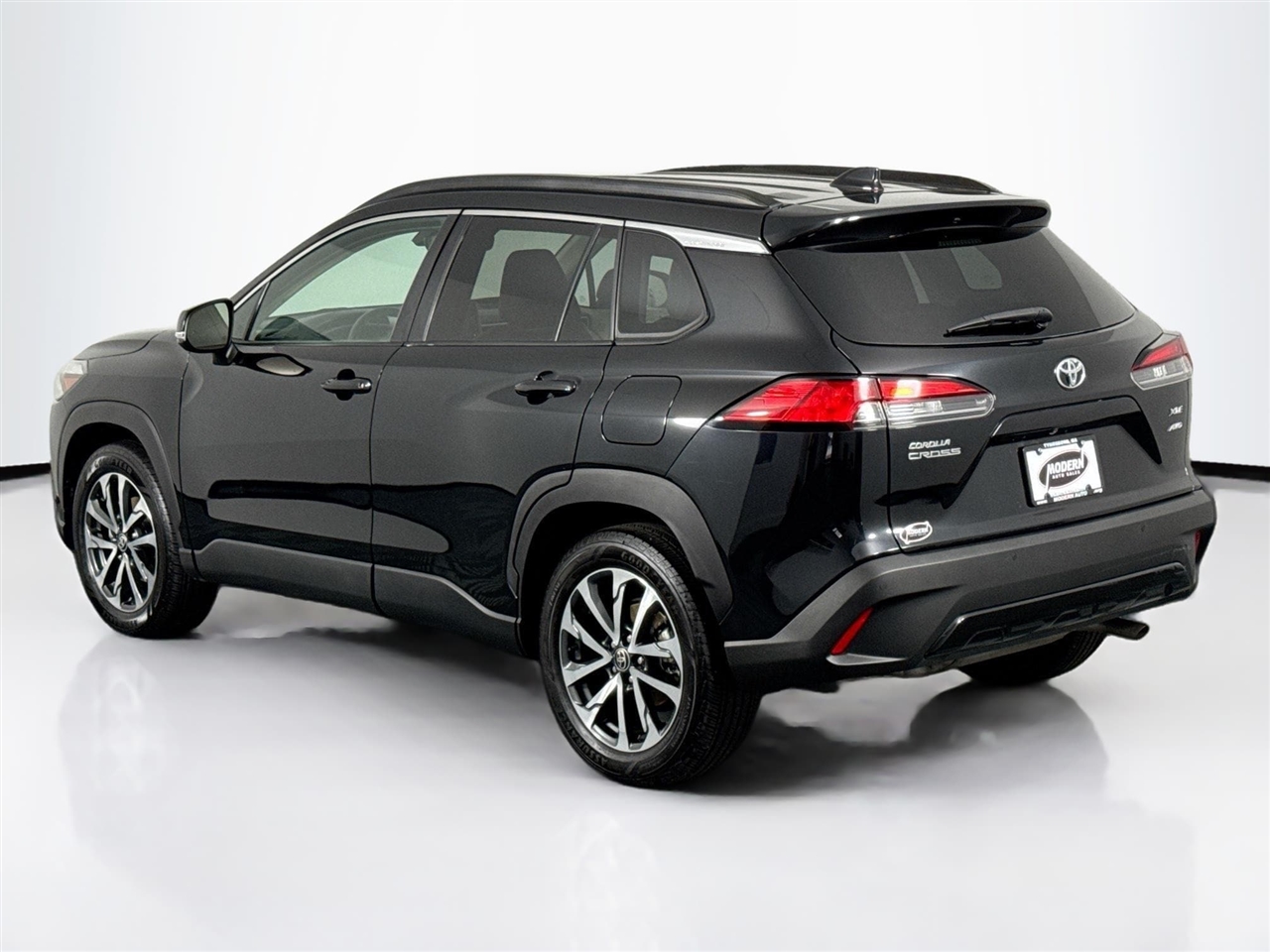 Toyota Corolla Cross XLE 4WD (Natl) 2022