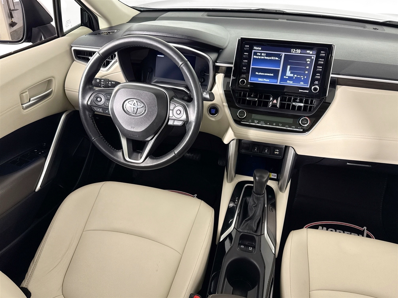 Toyota Corolla Cross XLE 4WD (Natl) 2022