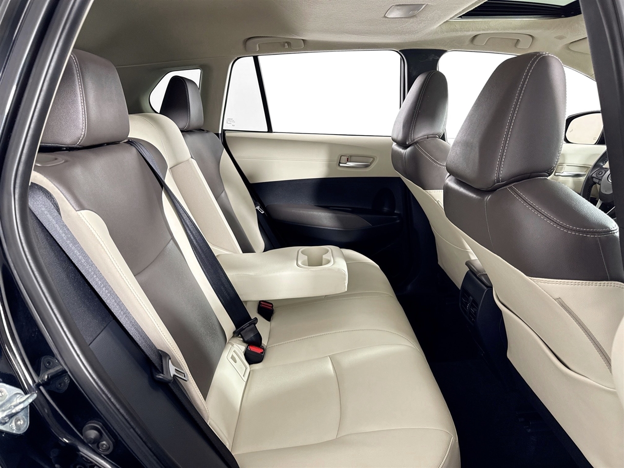 Toyota Corolla Cross XLE 4WD (Natl) 2022