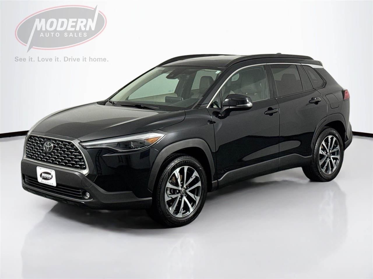 Toyota Corolla Cross XLE 4WD (Natl) 2022