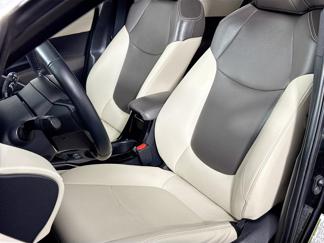 Toyota Corolla Cross XLE 4WD (Natl) 2022