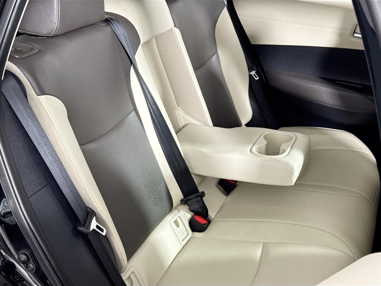 Toyota Corolla Cross XLE 4WD (Natl) 2022