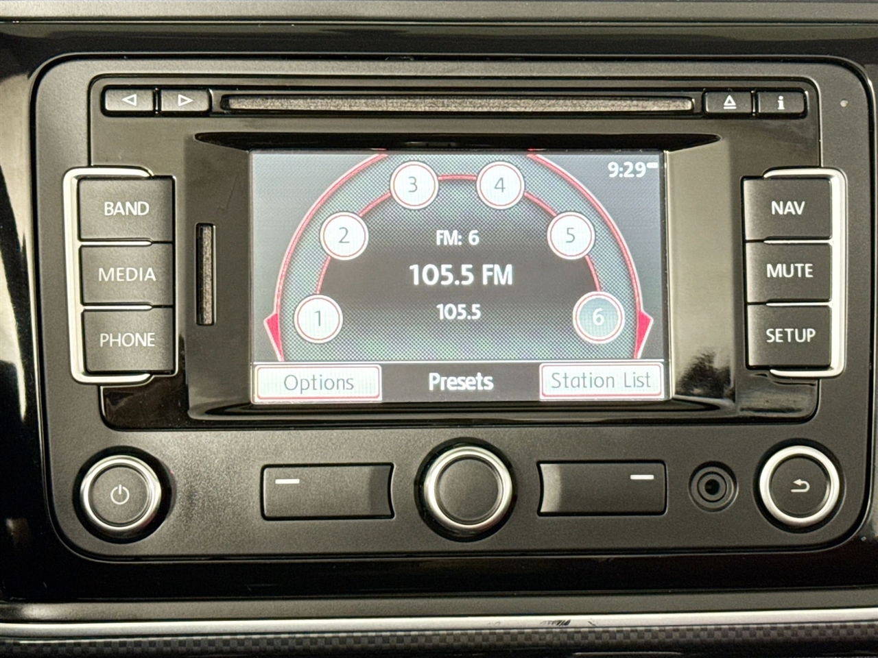 Volkswagen Beetle Convertible 2dr Man 2.0T PZEV *Ltd Avail* 2013