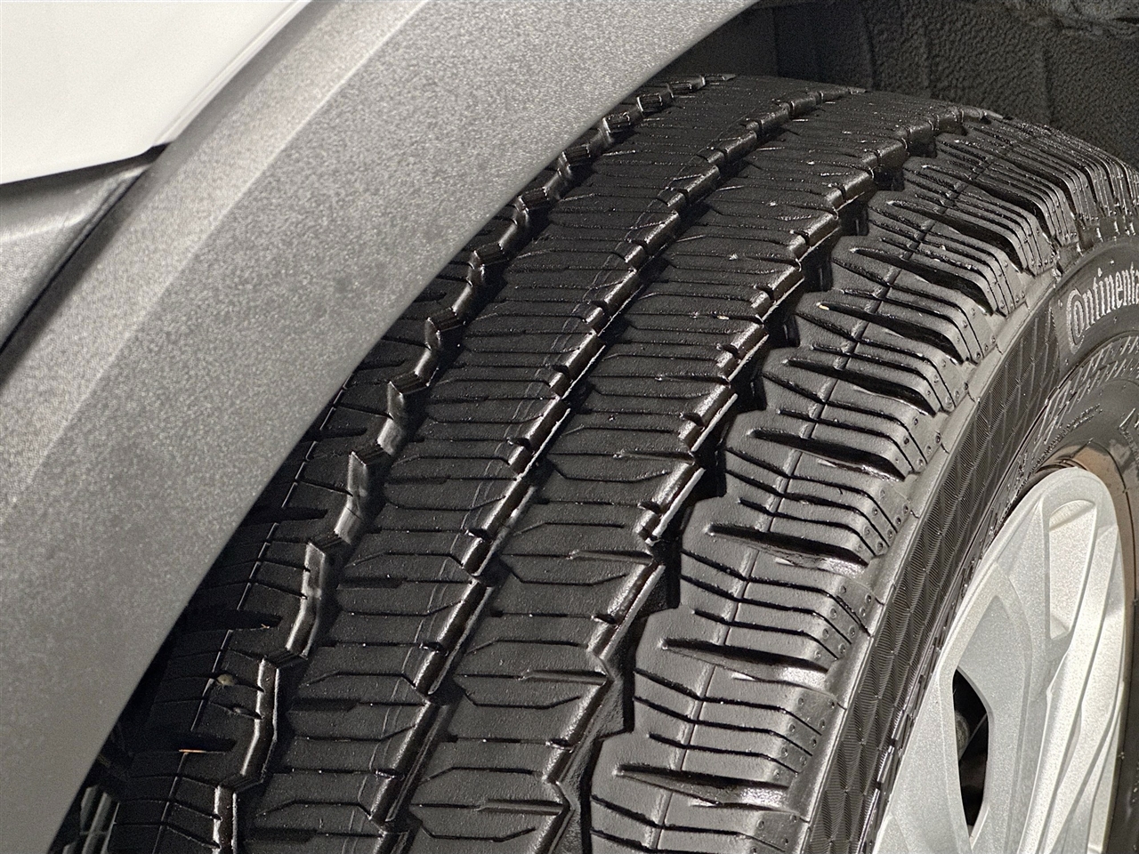 Ford Transit Cargo Van T-250 130" Low Rf 9070 GVWR RWD 2024