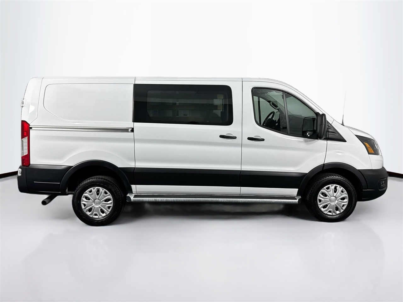 Ford Transit Cargo Van T-250 130" Low Rf 9070 GVWR RWD 2024