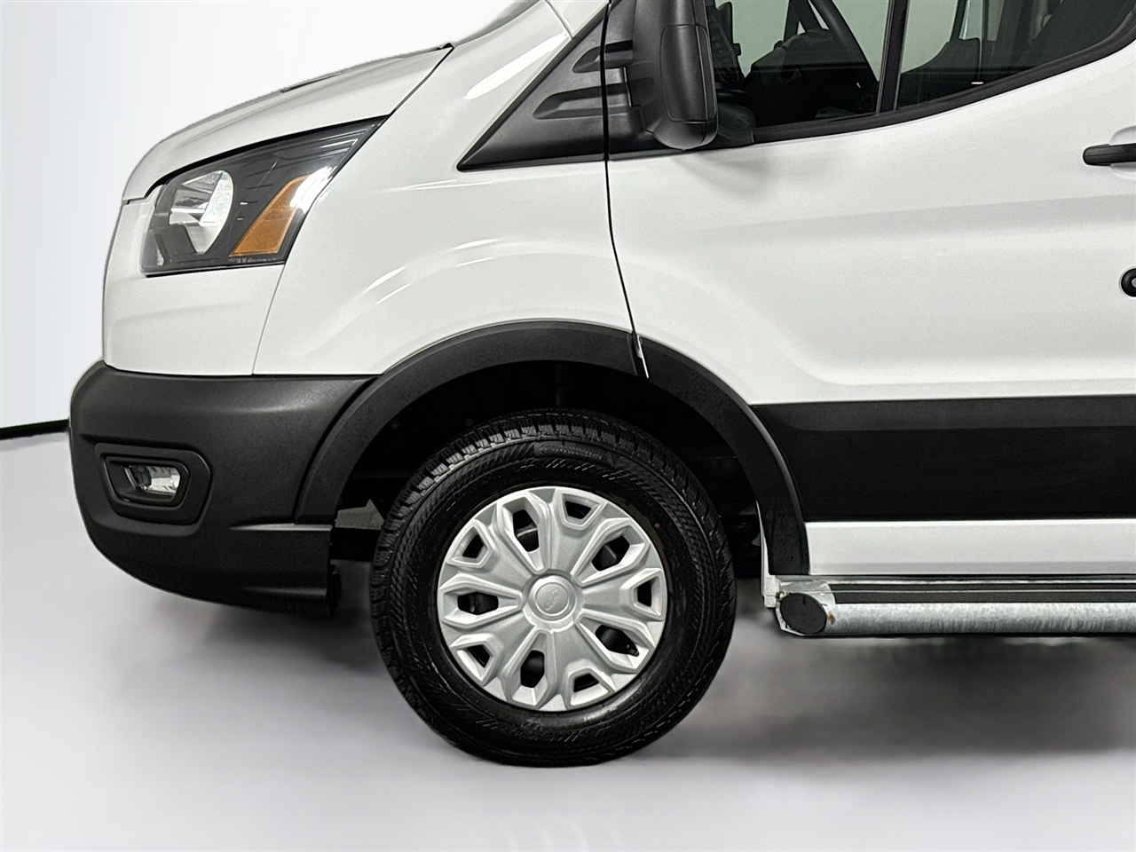 Ford Transit Cargo Van T-250 130" Low Rf 9070 GVWR RWD 2024