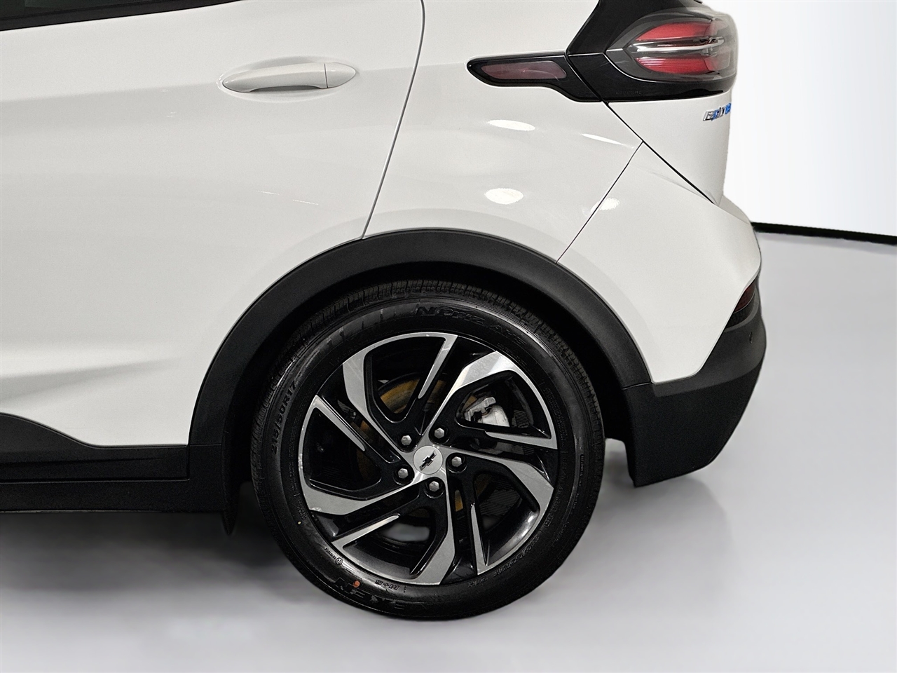 Chevrolet Bolt EV 5dr Wgn 2LT 2023