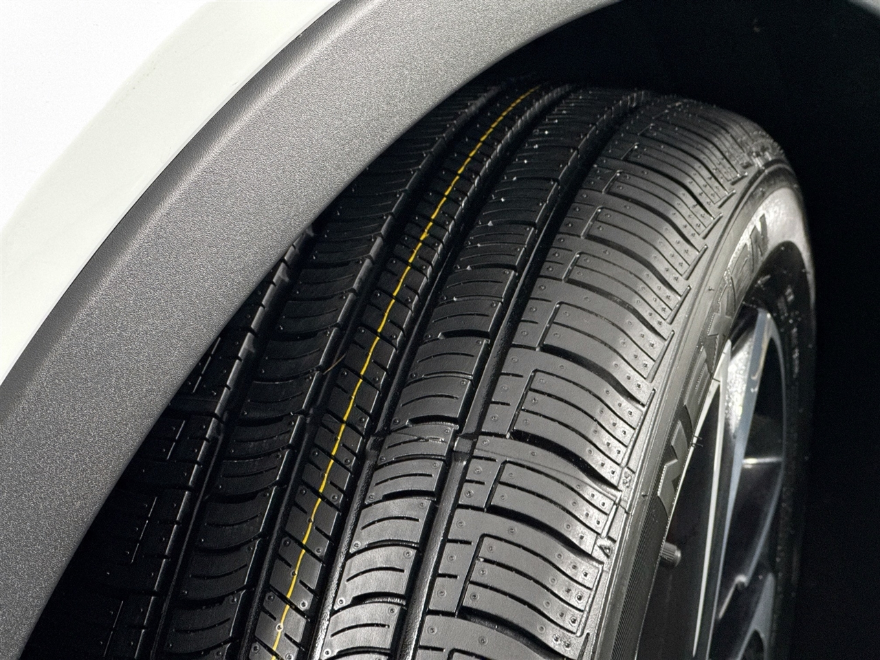 Chevrolet Bolt EV 5dr Wgn 2LT 2023