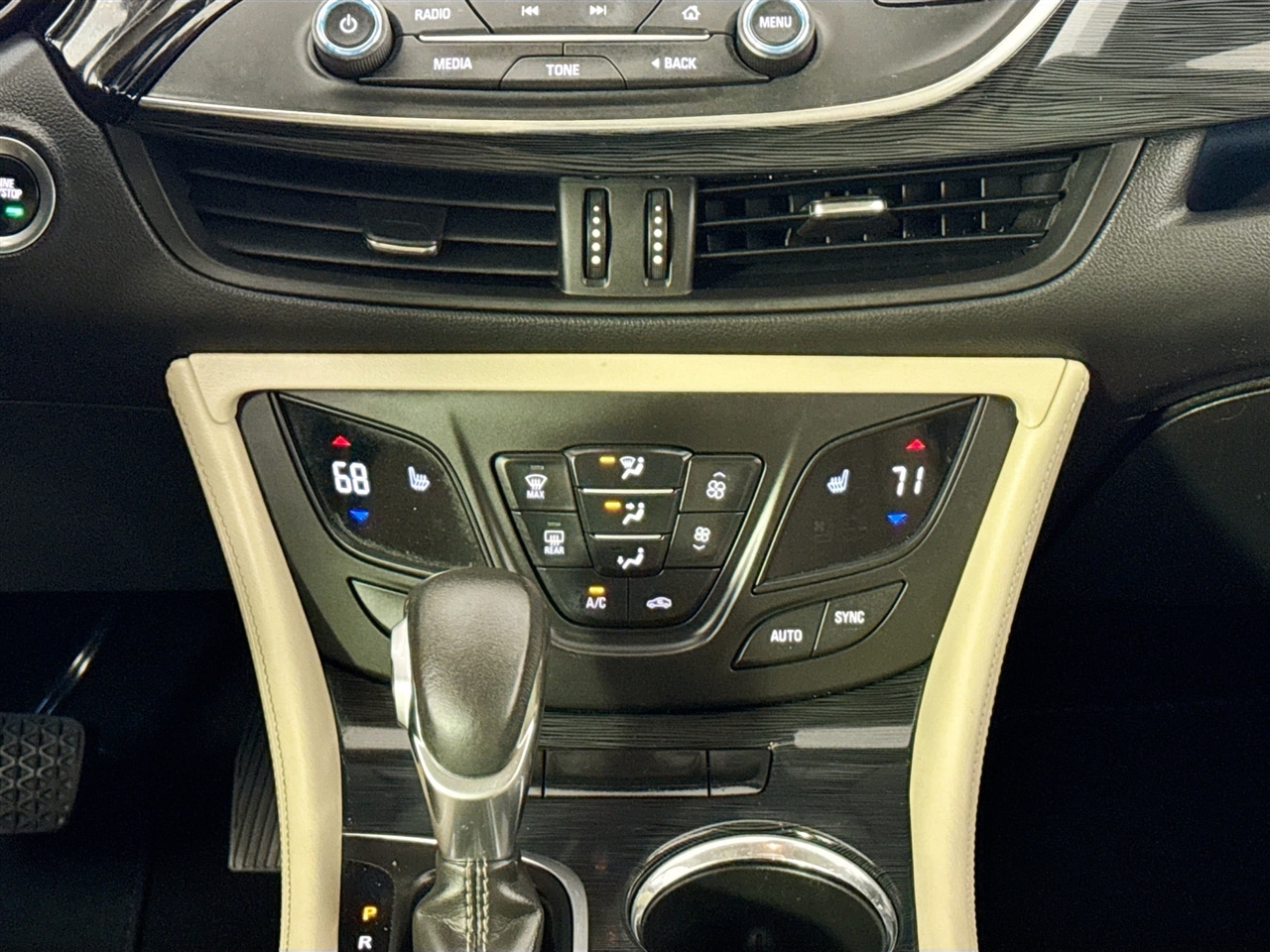 Buick Envision AWD 4dr Preferred 2017