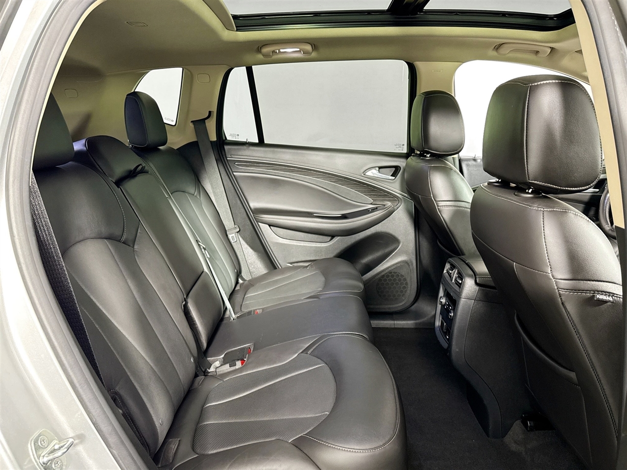 Buick Envision AWD 4dr Essence 2017