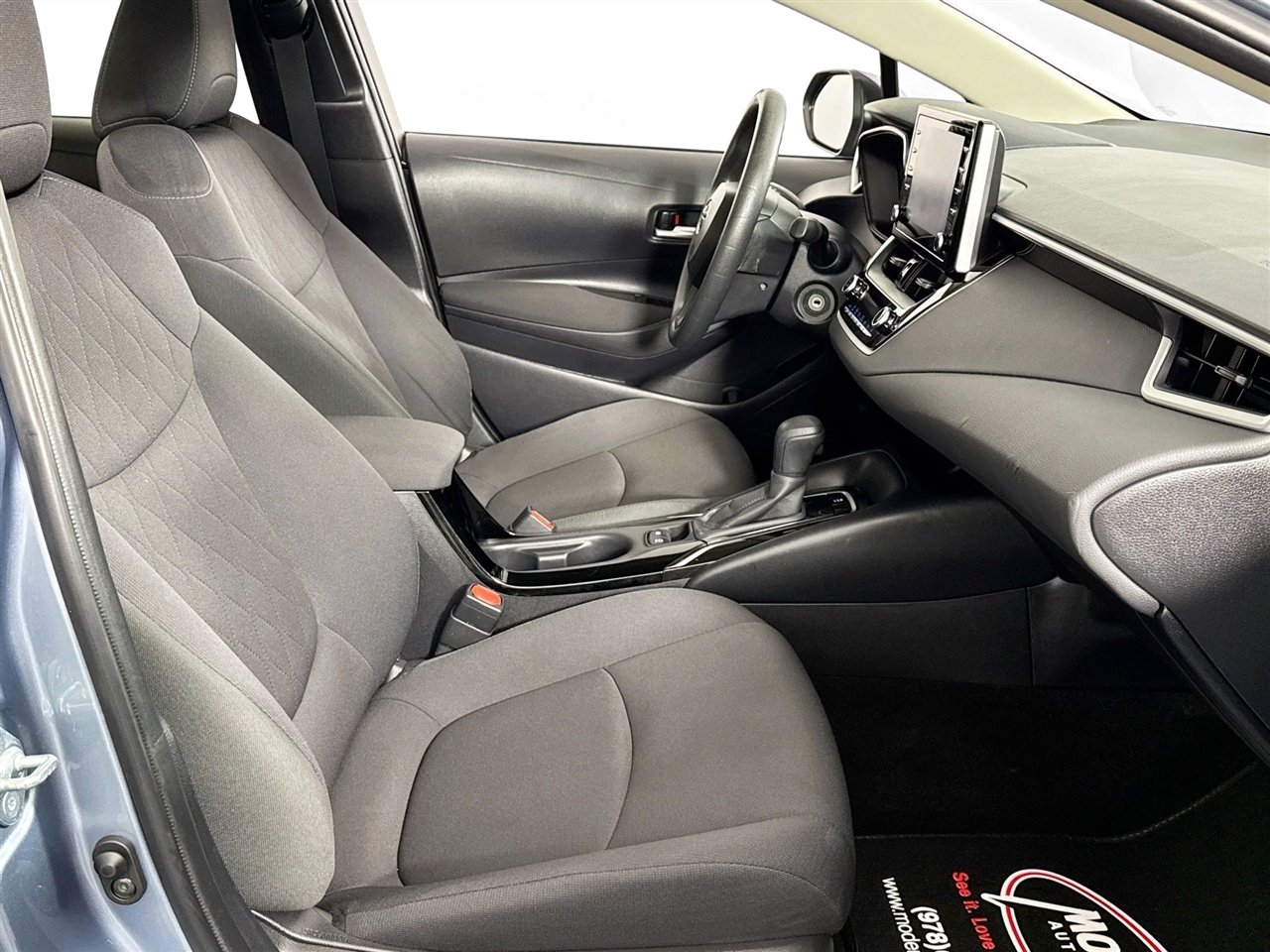 Toyota Corolla LE CVT (Natl) 2021