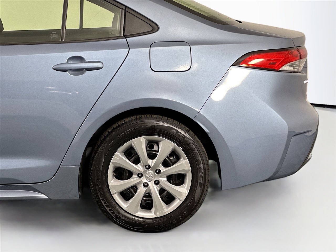 Toyota Corolla LE CVT (Natl) 2021