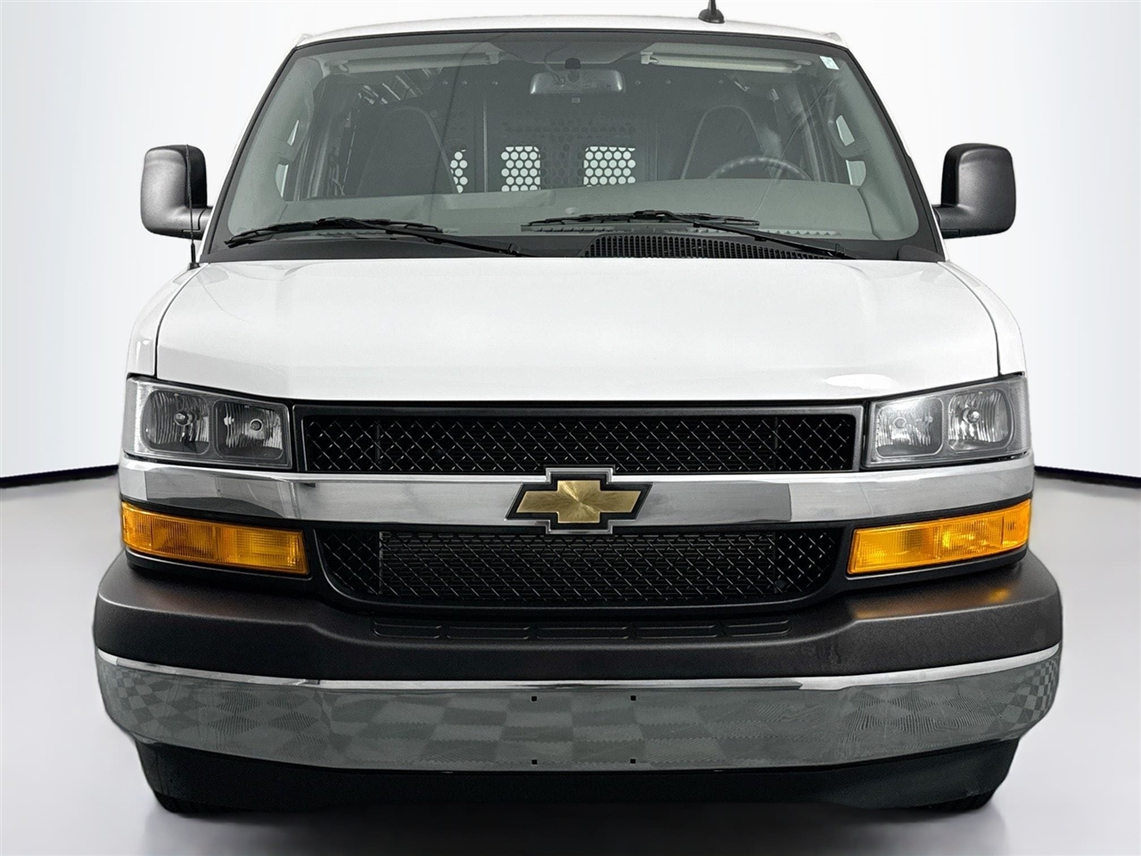 Chevrolet Express Cargo Van RWD 2500 135" 2024