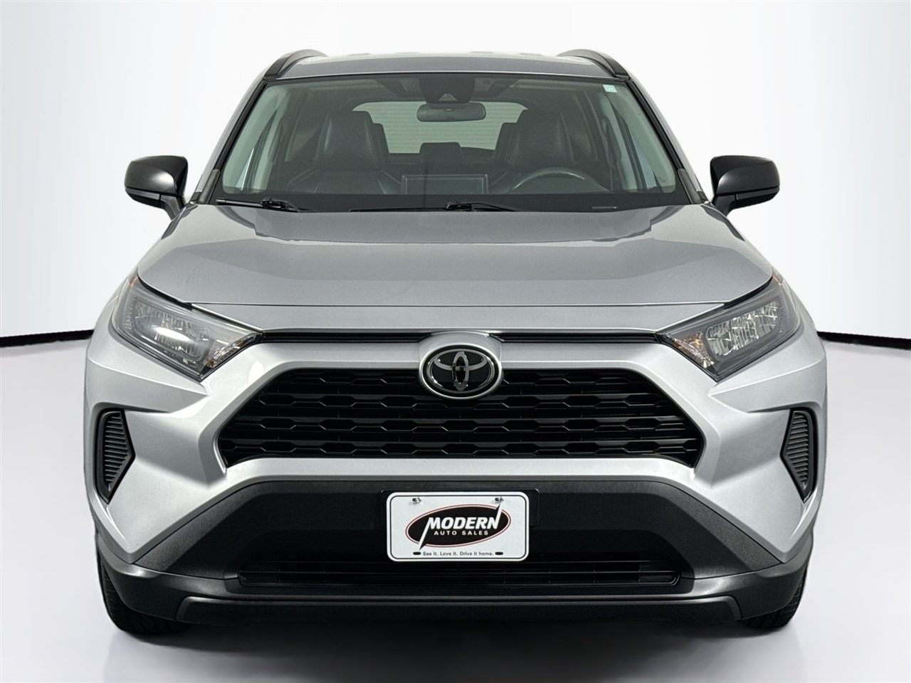 Toyota RAV4 LE AWD (Natl) 2021