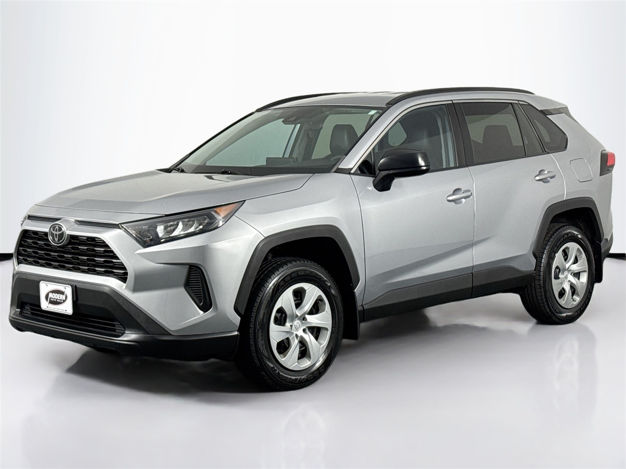 Toyota RAV4 LE AWD (Natl) 2021