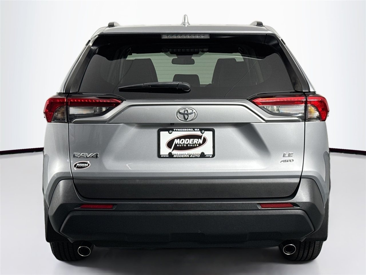 Toyota RAV4 LE AWD (Natl) 2021