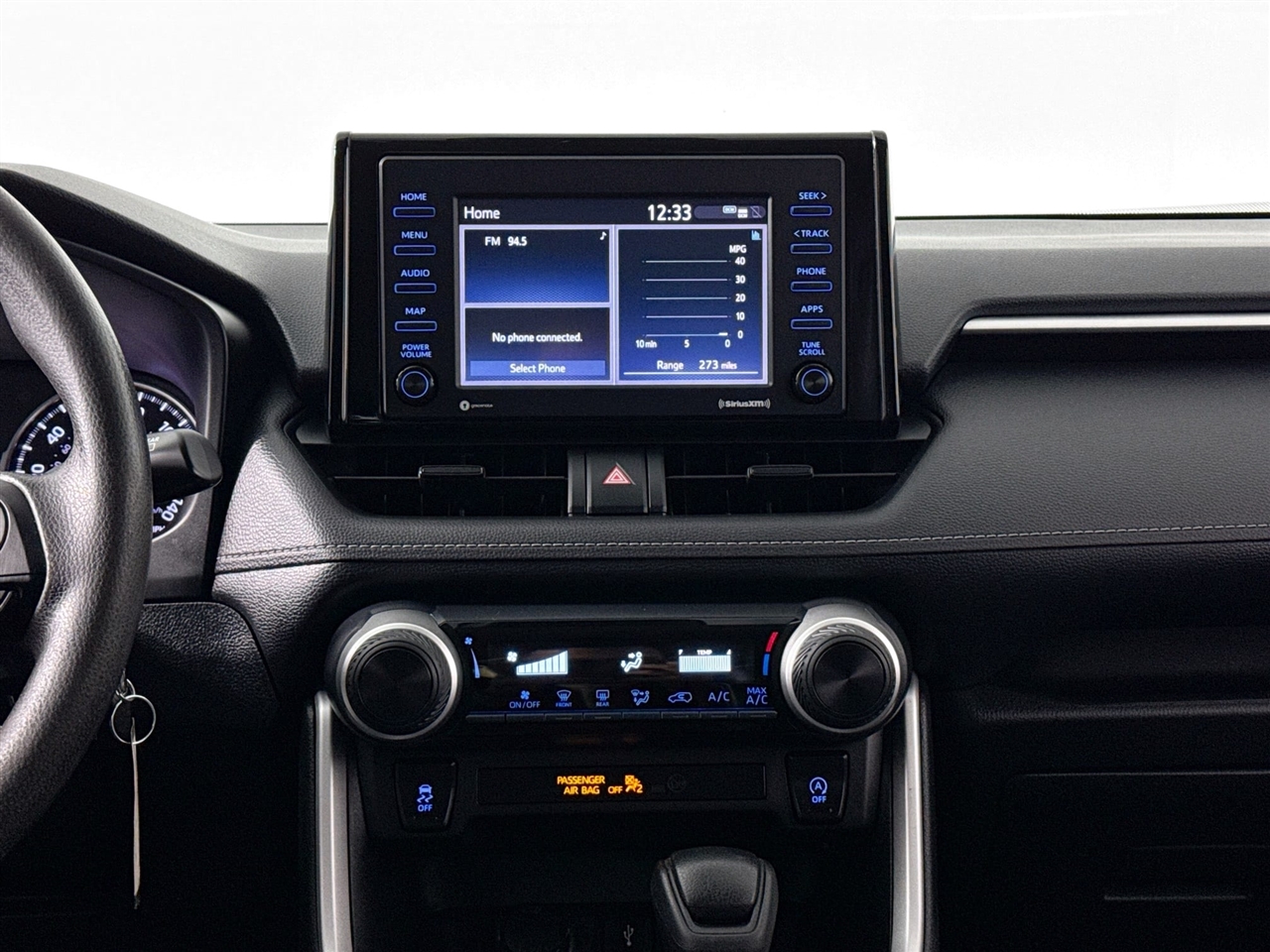 Toyota RAV4 LE AWD (Natl) 2021