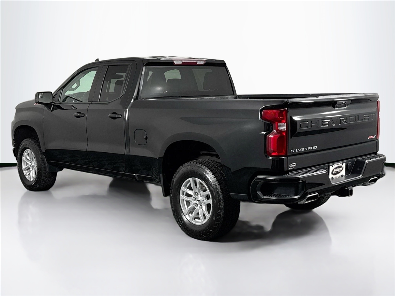 Chevrolet Silverado 1500 4WD Double Cab 147" RST 2020
