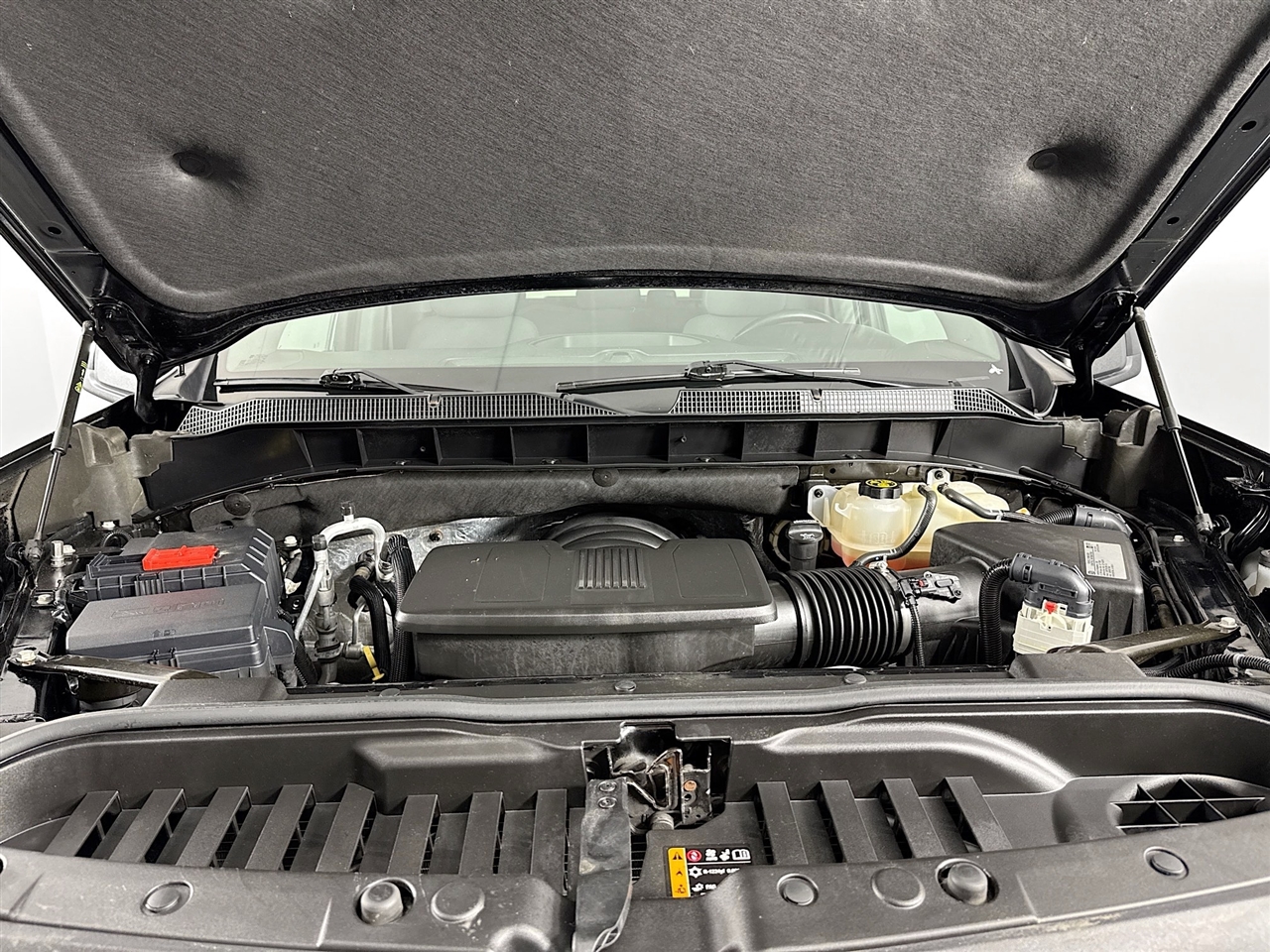 Chevrolet Silverado 1500 4WD Double Cab 147" RST 2020