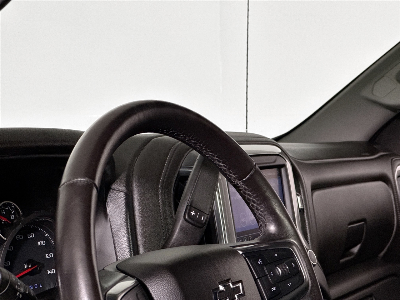 Chevrolet Silverado 1500 4WD Double Cab 147" RST 2020