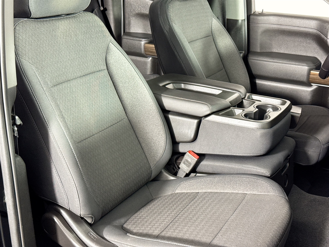 Chevrolet Silverado 1500 4WD Double Cab 147" RST 2020