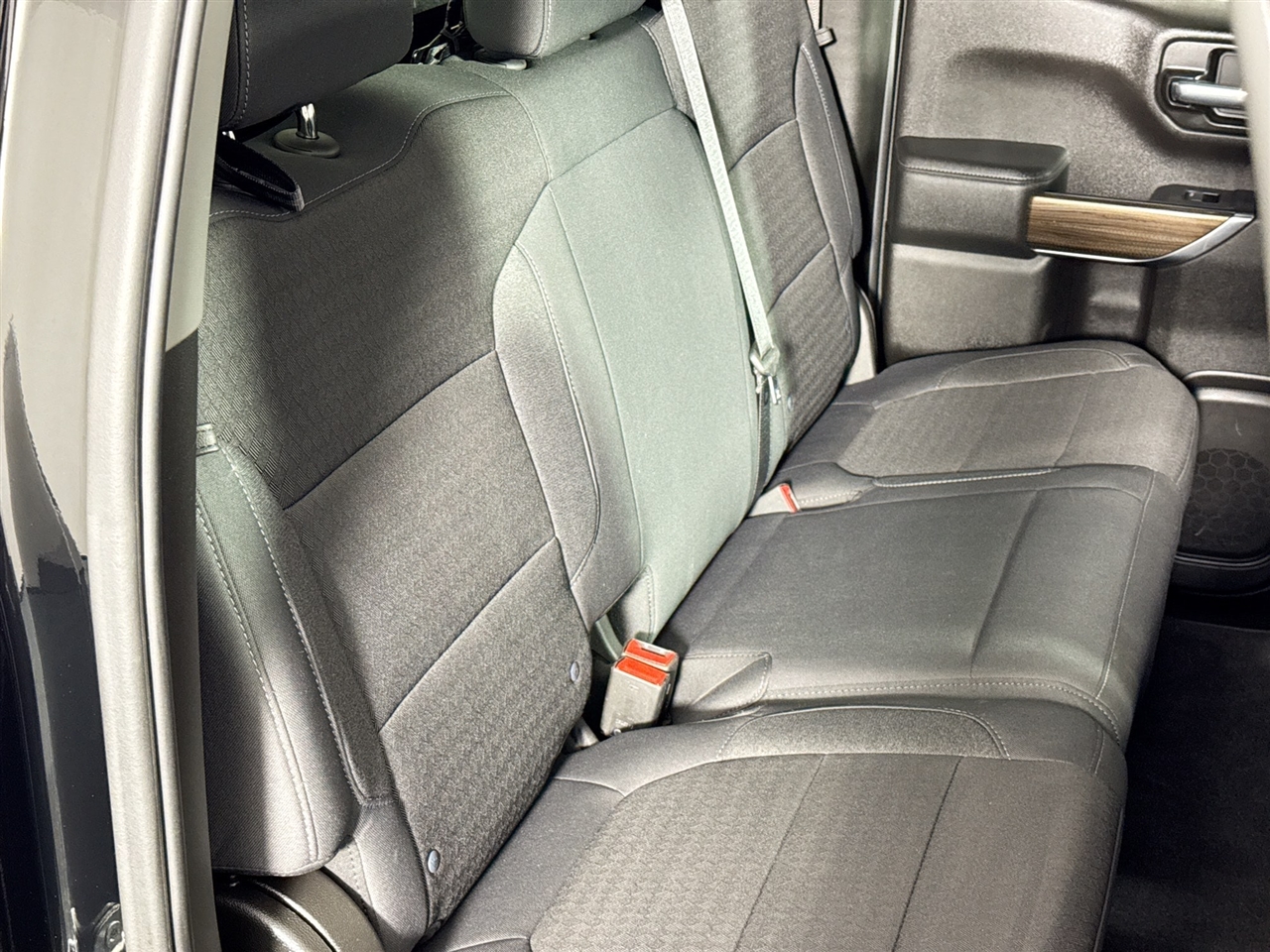 Chevrolet Silverado 1500 4WD Double Cab 147" RST 2020