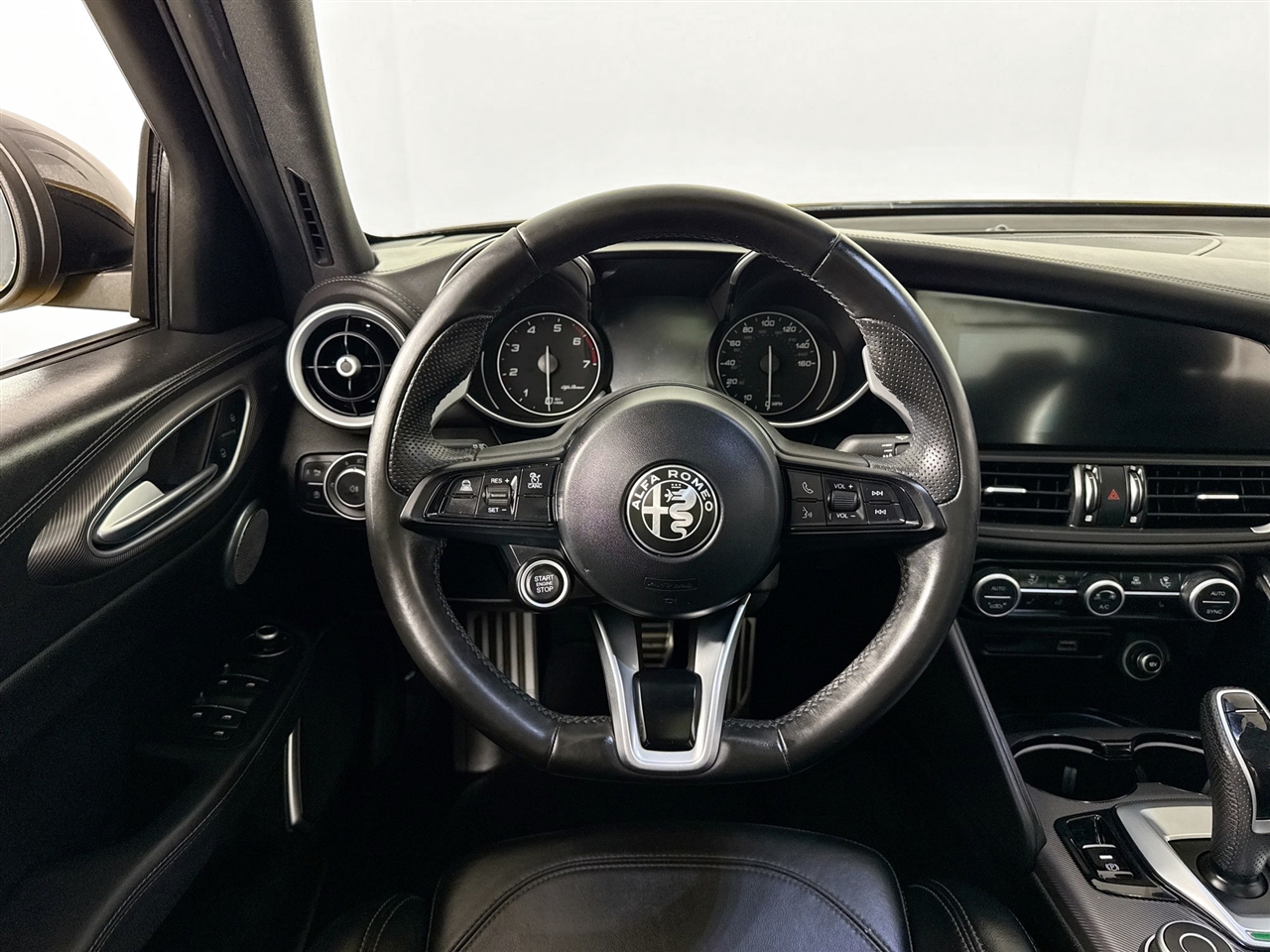 Alfa Romeo Giulia Veloce AWD 2022