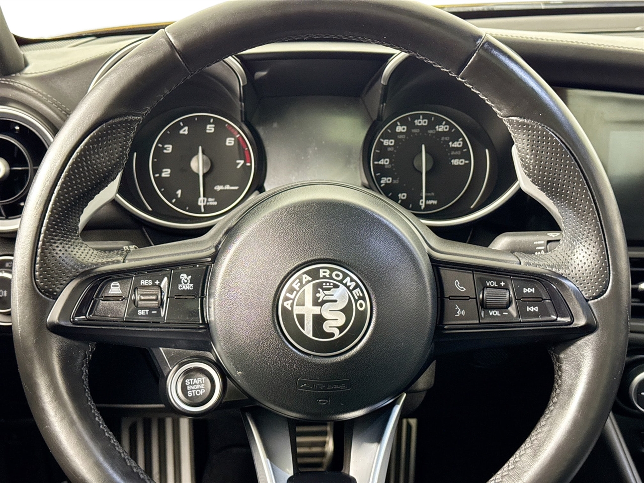 Alfa Romeo Giulia Veloce AWD 2022