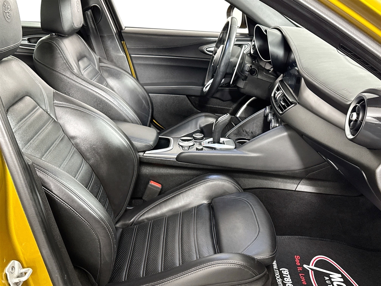 Alfa Romeo Giulia Veloce AWD 2022