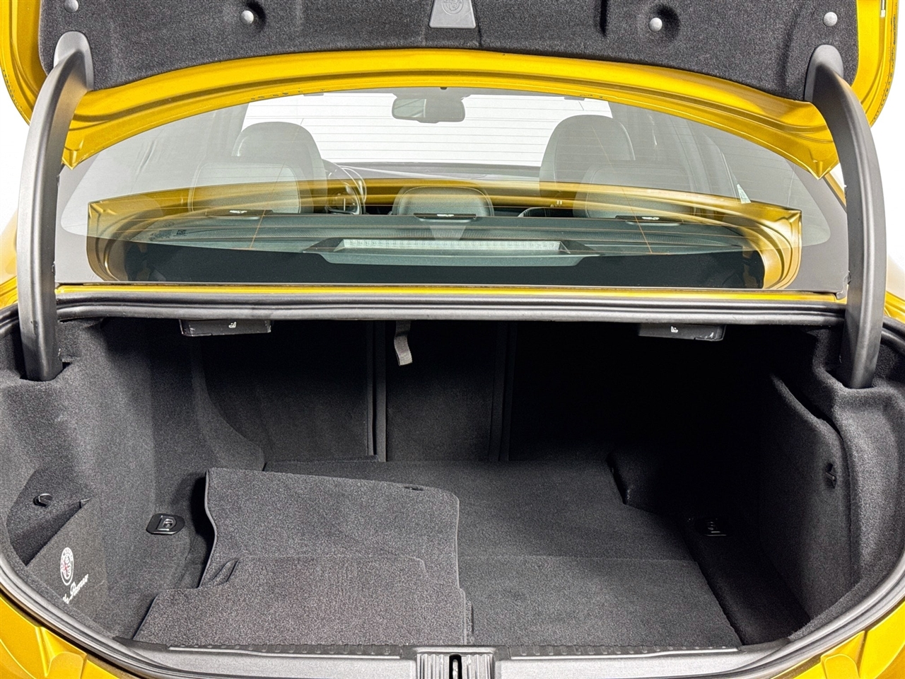 Alfa Romeo Giulia Veloce AWD 2022