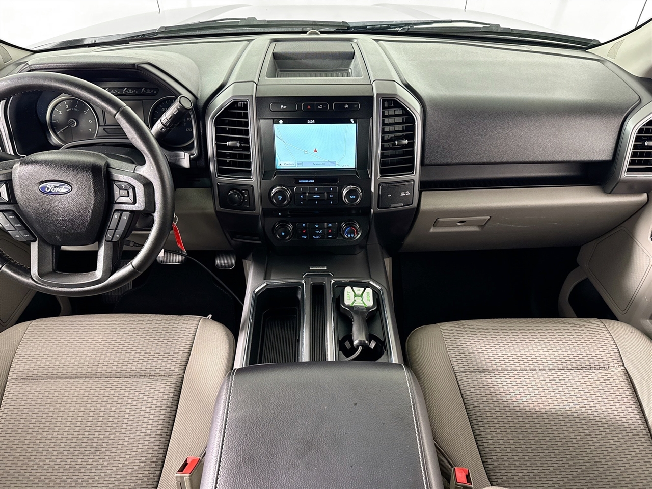 Ford F-150 Lariat 4WD SuperCab 8' Box 2018