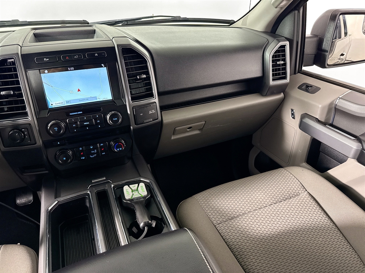 Ford F-150 Lariat 4WD SuperCab 8' Box 2018