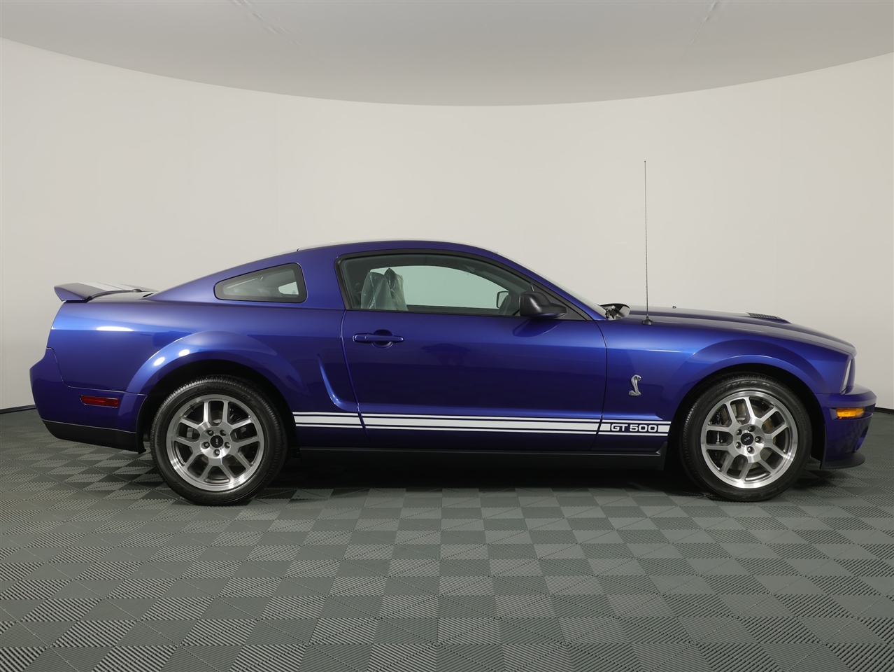 Ford Mustang 2dr Cpe Shelby GT500 2008